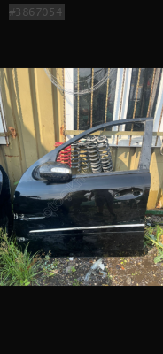 Mercedes Ml sol ön kapı