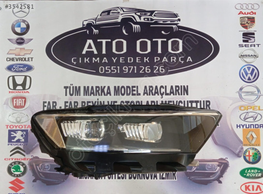 VOLKSWAGEN TROC ORJİNAL ÇIKMA SAĞ FAR
