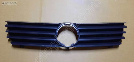 Volkswagen Polo 1999-2001 Ön Panjur Sıfır 6N0853651E