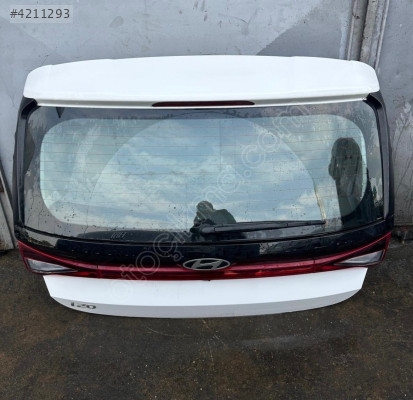 2023 Hyundai i20 dolu bagaj kapağı