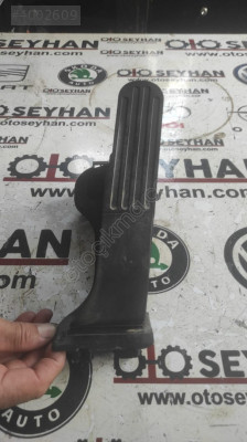 1K1721503BA VW Golf 6 gaz pedalı
