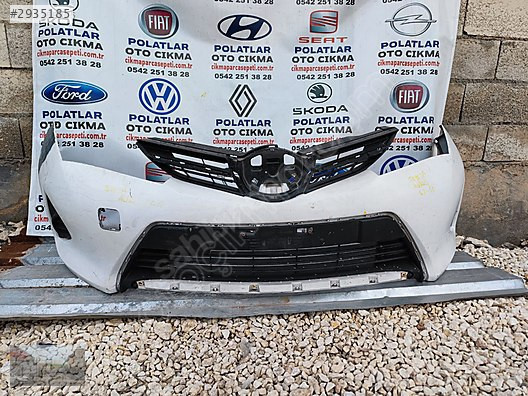 Toyota Auris ön tampon orijinal