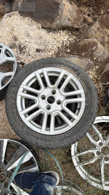 Ford Tourneo Courier İçin Çelik Jant - Oto Yedek Parça