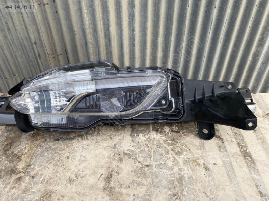 TOYOTA YARİS CROSS SOL GÜNDÜZ FARI ORİJİNAL HATASIZ