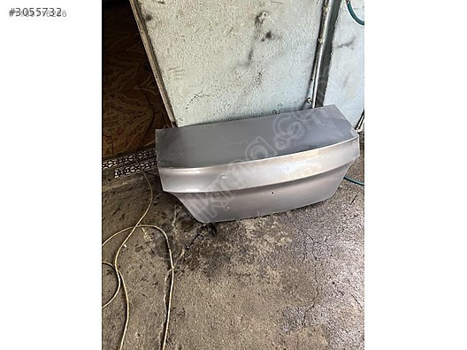 Peugeot 301 Bagaj Kapağı Hatasız Çıkma
