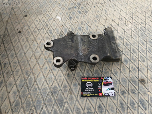 Nissan Skystar D22 Orjinal Klima Ayağı 2001