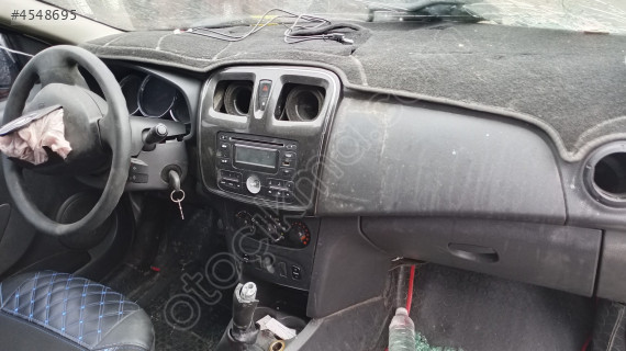 Dacia Logan MCV torpido göğüslük