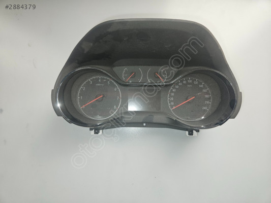 OPEL CORSA F ÇIKMA  KM SAATİ