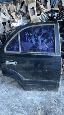 KİA SORENTO SAĞ ARKA KAPI OTO FEDAİ