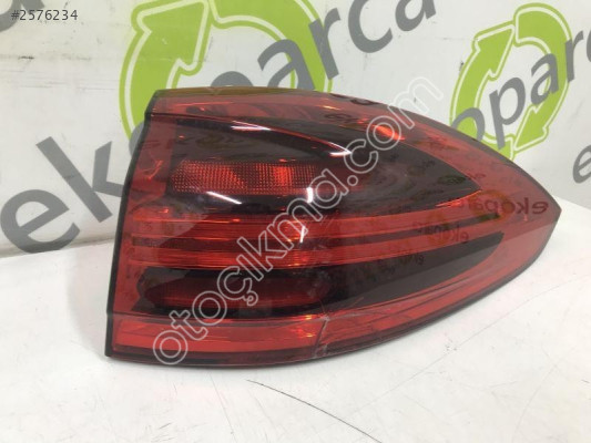PORSCHE CAYENNE 2016 2021 SAĞ STOP CAMI ÇATLAK 7P5945208P