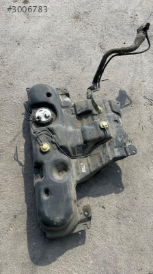 RENAULT MEGANE 4 BENZİN DEPOSU