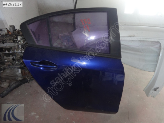 MAZDA 3 2010 ÇIKMA SAĞ ARKA KAPI