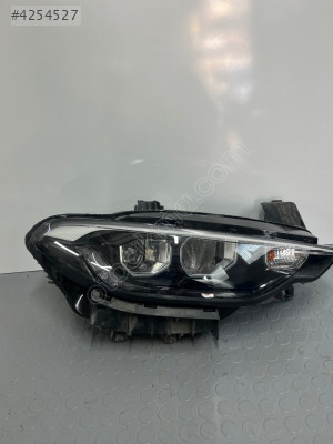 Fiat Egea 2018 sağ ön far alttan ledli