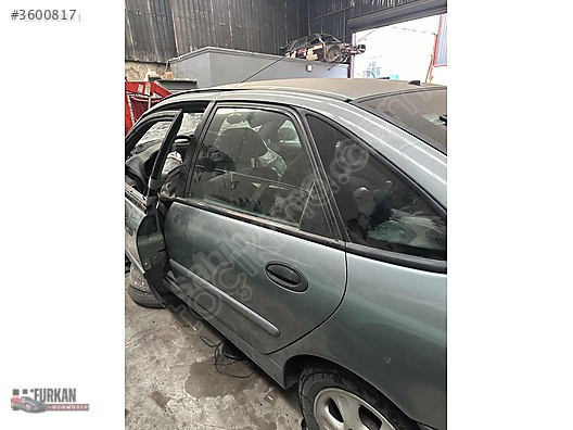 RENAULT LAGUNA SOL ARKA KAPI