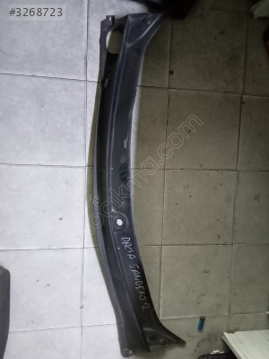 DACİA SANDERO ÖN CAM IZGARA 668113105R