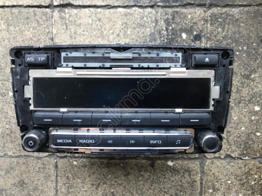 Skoda Octavia Radyo CD Çalar Teyp (BOZUK) 1Z0035161F