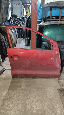 Vosvagen polo sağ ön kapı