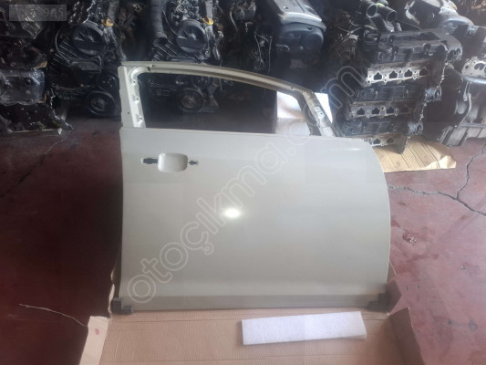 ÖZMEN OPEL ASTRA J SAĞ ÖN KAPI
