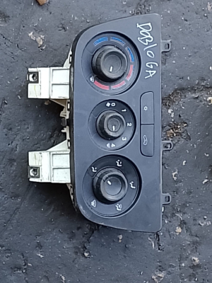Fiat Doblo Geniş Aile İçin Klima Kontrol Paneli