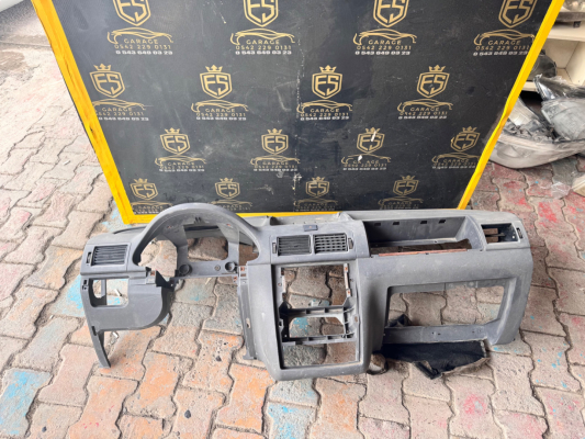 Ford Connect Torpido göğüs
