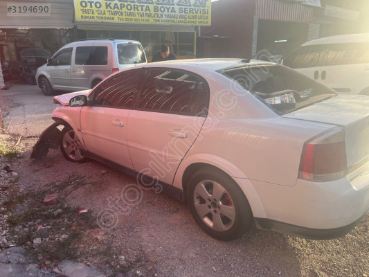 Opel Vetra c kasa sol ön kapı