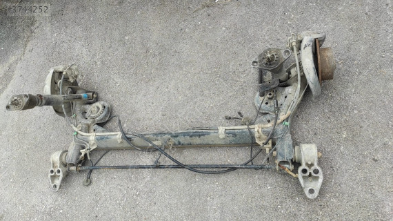 volkswagen passat b5 arka dingil çıkma