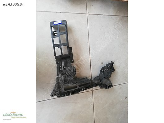 VOLVO XC90 ÇIKMA ARKA TAMPON BRAKETİ SAĞ 2016 - 2019 31407731