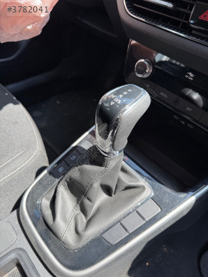 Yeni Skoda Fabia Otomatik Vites Topuzu Hatasız Orijinal