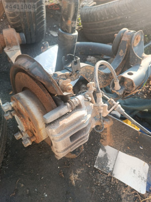 Skoda Octavia sağ arka kaliper