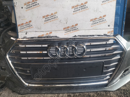 Audi A4 2017 orijinal çıkma ön panjur