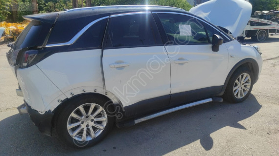 OPEL CROSSLANSD SAĞ ARKA ÇAMURLUK