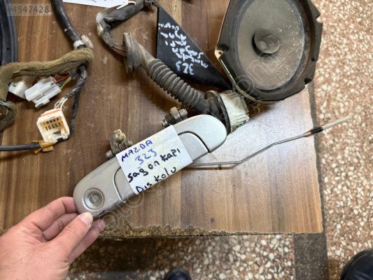 MAZDA 323 SAĞ ÖN KAPI DIŞ AÇMA KOLU 96-01 MODEL