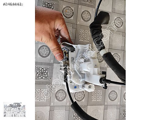 Fiat Doblo 3 sol ön kapı kilidi