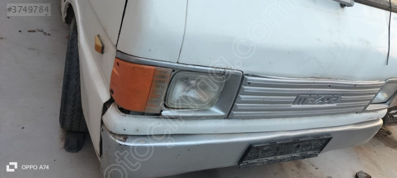 Mazda e2200 tampon