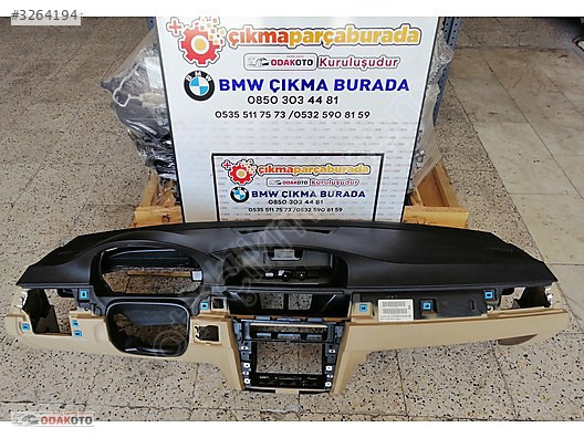 BMW E90 3 Serisi Çıkma Torpido (BEJ) Ekranlı Temiz Hatasız Oriji