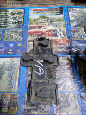 Opel Vectra A sol arka stop lambası duyu