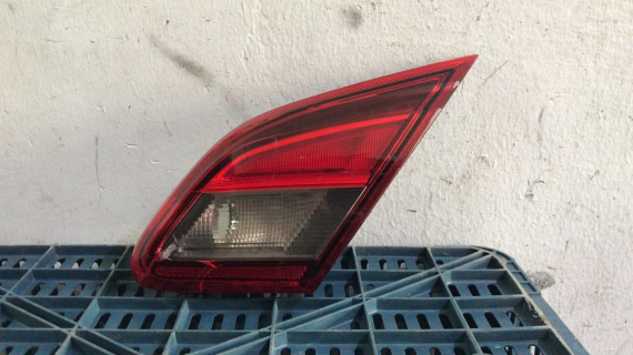 OPEL CORSA E SAĞ İÇ STOP ÇIKMA ORJİNAL YEDEK PARÇA