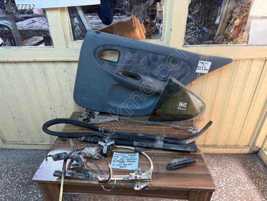 RENAULT MEGANE 1 SAĞ ARKA KAPI CAM KRİKOSU ELEKTRİKLİ 96-01 MODEL