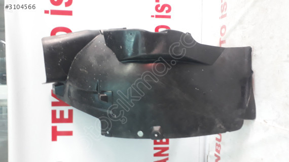 Mercedes A-B 245 DAVLUMBAZ SAĞ ÖNÜN ÖNÜ