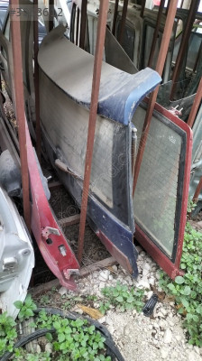 Lada Vega bagaj kapağı
