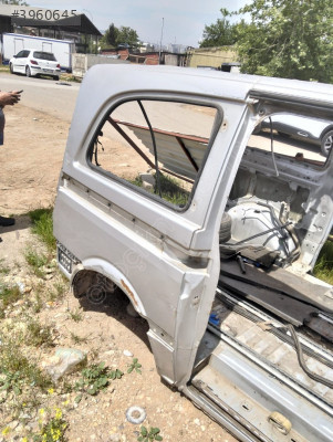 Mercedes Vito sağ arka çamurluk