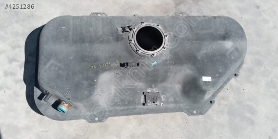 hyundai i20 2010 1.2 çıkma orjinal yakıt deposu (son fiyat)