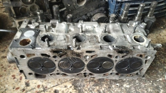 1.9 JTD alfa Romeo silindir kapağı
