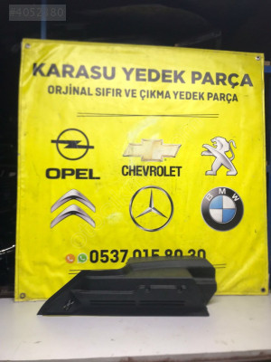 Peugeot 3008 Bagaj Yan Bakalit Sol  9823821477