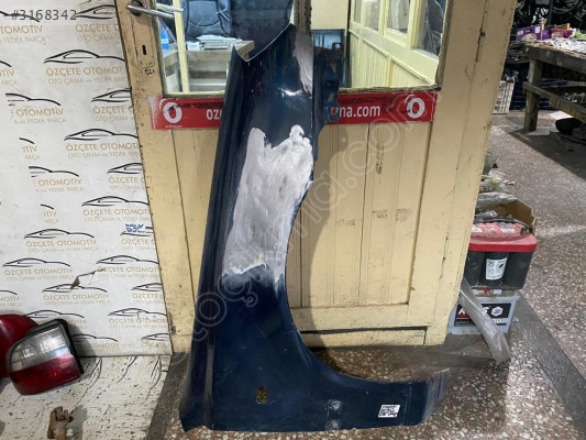 HYUNDAİ ACCENT ADMİRE SAĞ ÖN ÇAMURLUK 03-05 MODEL ORJİNAL ÇIKMA