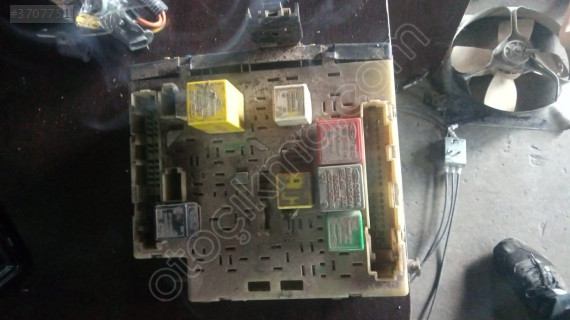 Ford escort sigorta tablasi eski tip klimasız yedek parça