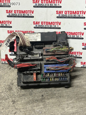 13189924 OPEL VECTRA C 2004/2010 SİGORTA TAPLASİ SİGORTA KUTUSU