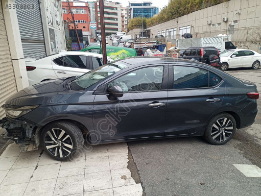 HONDA CİTY ORJİNAL SÖKME SOL ÖN KAPI 22-24