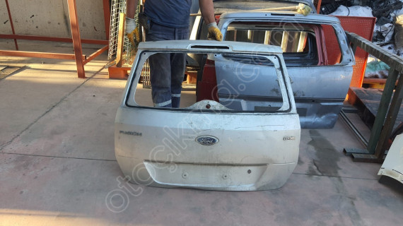 FORD FİSYON ARKA BAGAJ SEFALILAR OTO CIKMA