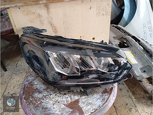 PEUGEOT 208 FULL LED SAĞ FAR ÇIKMA ORJİNAL